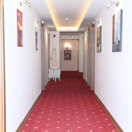 Safir Hotel Истанбул Екстериор снимка